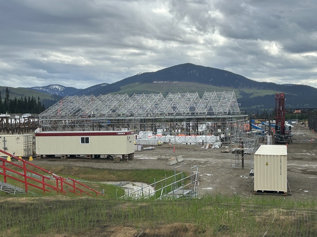 Temporary aluminum lightweight roof by North Scaffold Products using Diamond Beam to protect dorm construction at Mount Bracey Compressor Station (TC Energy Coastal GasLink) in Northern BC.